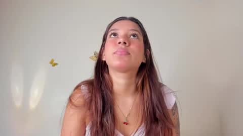 violett_24_ online show from 16, 10, 2025