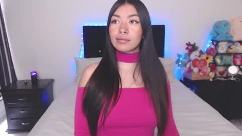 Snapshot of violett_flowers chatting on 30, 1, 2025 violeta  online show from 30, 1, 2025