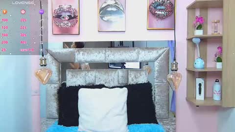 Snapshot of violett_froz chatting on 19, 1, 2025 Violeta froz online show from 19, 1, 2025