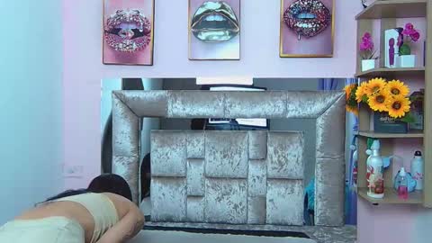 Snapshot of violett_froz chatting on 18, 11, 2025 Violeta froz online show from 18, 11, 2025