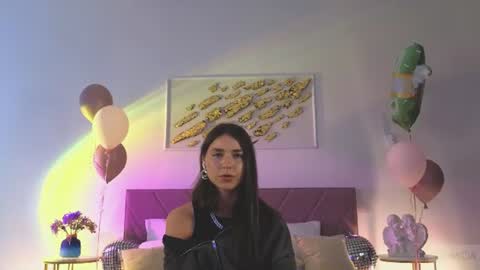 violetta_finch online show from 23, 6, 2026