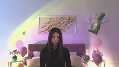 violetta_finch online show from 25, 6, 2026