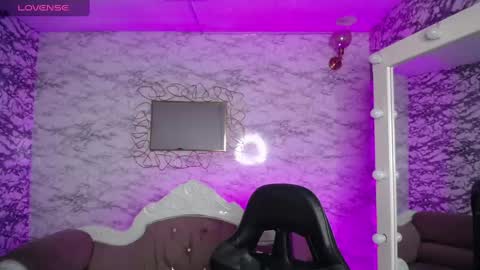 Snapshot of violetta_jhonson_v chatting on 25, 2, 2025 Violetta online show from 25, 2, 2025