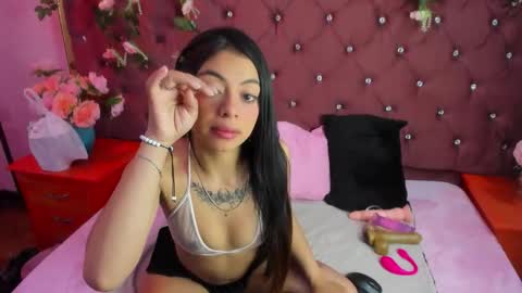 Violetta Rousse  online show from 29, 10, 2025