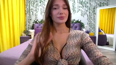 Snapshot of violettacosmo chatting on 15, 12, 2024 ViolettaCosmo online show from 15, 12, 2024