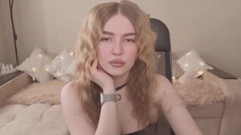 ViolettaOtis online show from 5, 2, 2026