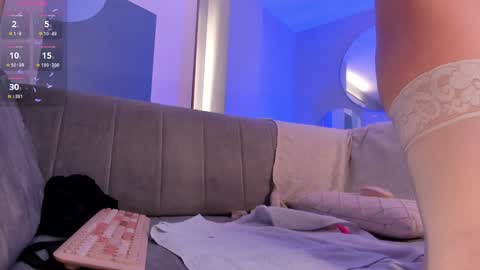 Snapshot of violettcastel chatting on 30, 1, 2025 Violett Castel online show from 30, 1, 2025