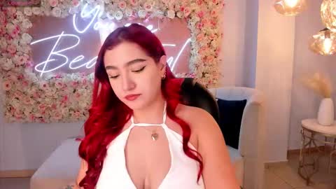 Snapshot of violettcastel chatting on 21, 9, 2025 Violett Castel online show from 21, 9, 2025