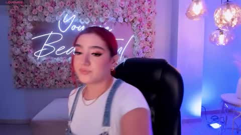 Snapshot of violettcastel chatting on 22, 9, 2025 Violett Castel online show from 22, 9, 2025