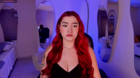 Snapshot of violettcastel chatting on 29, 9, 2025 Violett Castel online show from 29, 9, 2025