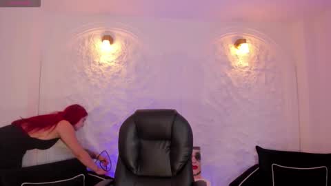 Snapshot of violettcastel chatting on 5, 10, 2025 Violett Castel online show from 5, 10, 2025