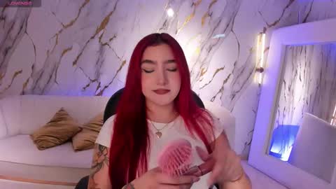 Snapshot of violettcastel chatting on 22, 10, 2025 Violett Castel online show from 22, 10, 2025