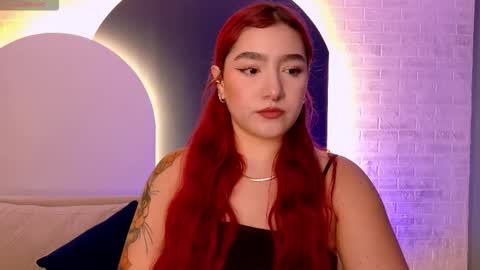 Snapshot of violettcastel chatting on 9, 11, 2025 Violett Castel online show from 9, 11, 2025