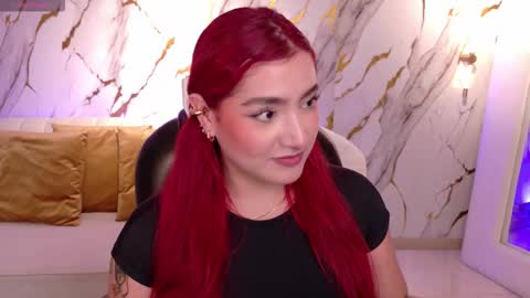 Snapshot of violettcastel chatting on 19, 11, 2025 Violett Castel online show from 19, 11, 2025