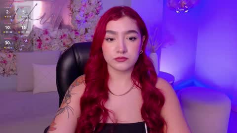 Snapshot of violettcastel chatting on 20, 11, 2025 Violett Castel online show from 20, 11, 2025
