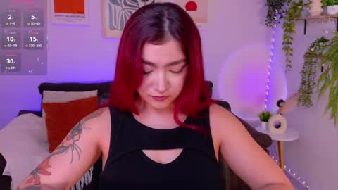 Violett Castel online show from 24, 5, 2026