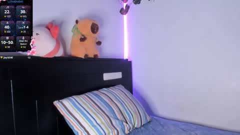 Snapshot of violetteramirez01 chatting on 25, 2, 2025 Violette online show from 25, 2, 2025