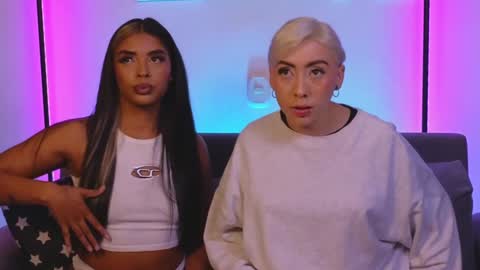 Violet online show from 6, 2, 2025