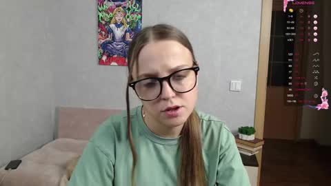 Violet online show from 24, 9, 2025