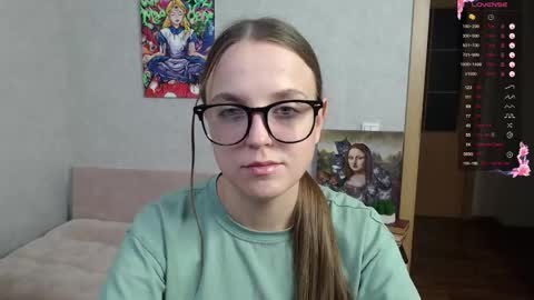 Violet online show from 26, 9, 2025