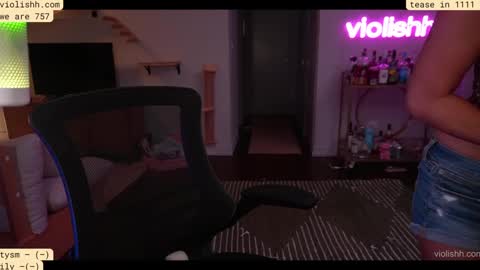 Snapshot of violishh chatting on 13, 9, 2025 follow me on twitter violishh and ig violishh online show from 13, 9, 2025