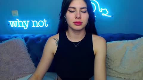 Snapshot of viollinalv chatting on 2, 3, 2025 viollinalv online show from 2, 3, 2025