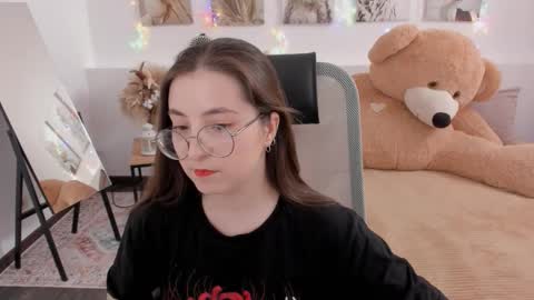 Snapshot of virtualvoyant chatting on 27, 3, 2026 your love online show from 27, 3, 2026