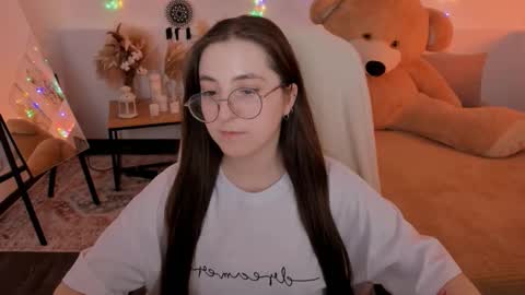 Snapshot of virtualvoyant chatting on 28, 3, 2026 your love online show from 28, 3, 2026