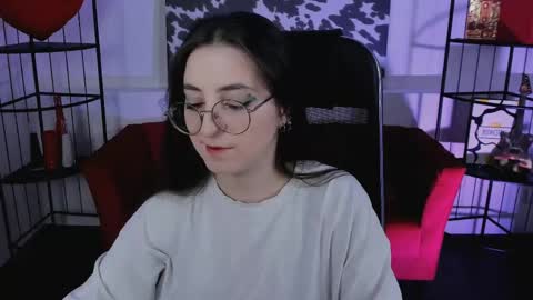 Snapshot of virtualvoyant chatting on 15, 4, 2026 your love online show from 15, 4, 2026