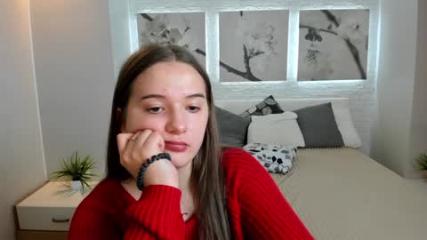 Snapshot of vitajoy_ chatting on 13, 12, 2024 Vita online show from 13, 12, 2024