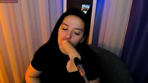 Snapshot of vitajoy_ chatting on 6, 3, 2025 Vita online show from 6, 3, 2025
