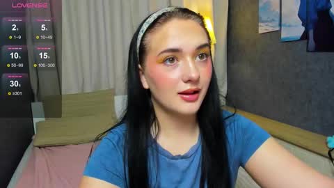 Snapshot of vitajoy_ chatting on 7, 10, 2025 Vita online show from 7, 10, 2025