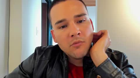 Vito Ferrer online show from 21, 1, 2025