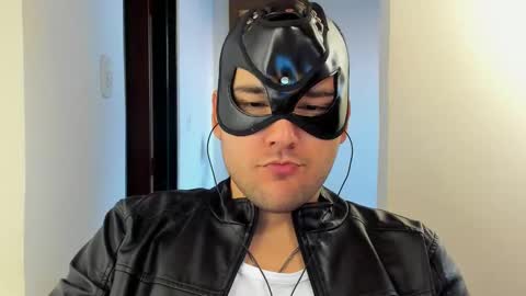 Vito Ferrer online show from 22, 1, 2025