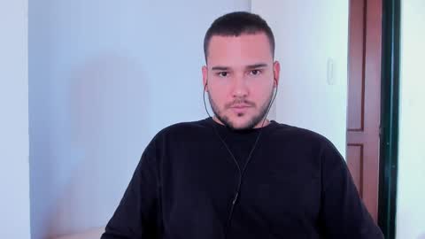 Vito Ferrer online show from 12, 3, 2025