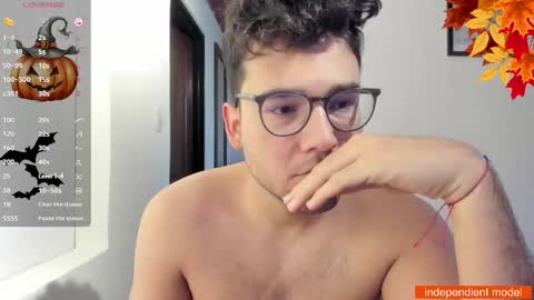 Vito Ferrer online show from 7, 10, 2025