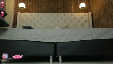 VittaaaPlease help me with your thumbs up its important  online show from 17, 1, 2025