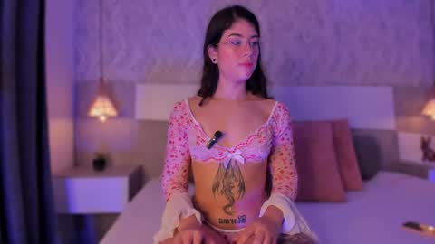 Vttoria online show from 25, 3, 2026