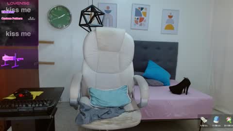 Snapshot of vittoria_lombardi07 chatting on 21, 1, 2025 VITTORIA online show from 21, 1, 2025