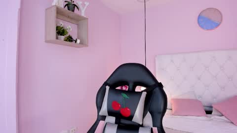 Vivi online show from 28, 11, 2025