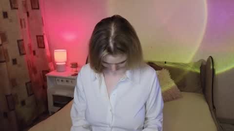 vivian_alison online show from 2, 12, 2025