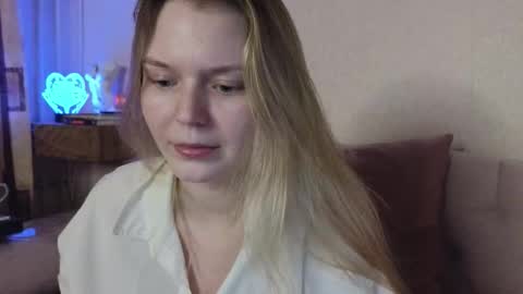 vivian_alison online show from 20, 3, 2026