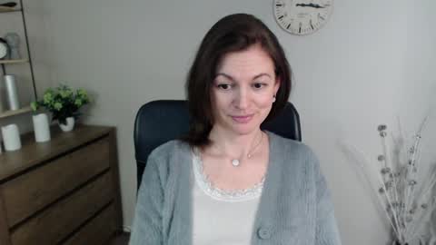 Vivian online show from 21, 1, 2025