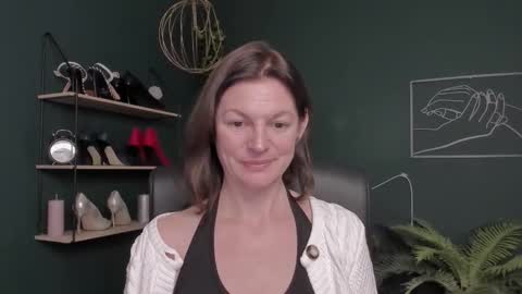 Vivian online show from 10, 11, 2025