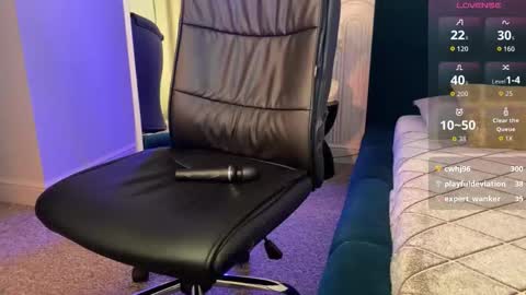 Snapshot of vivian_evans_ chatting on 3, 2, 2026 Vivian Evans online show from 3, 2, 2026