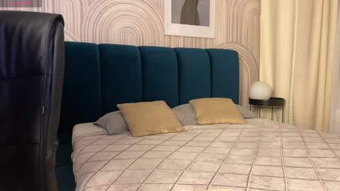 Snapshot of vivian_evans_ chatting on 16, 2, 2026 Vivian Evans online show from 16, 2, 2026