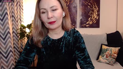 Vivian online show from 19, 1, 2025