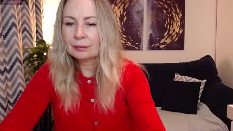 Vivian online show from 20, 9, 2025