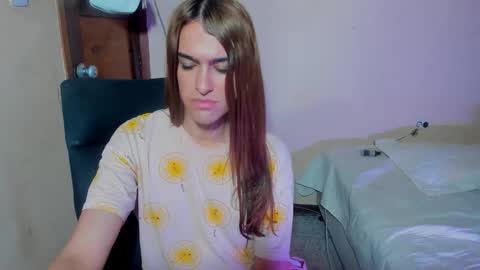 instagram Viviana73215 online show from 15, 11, 2025