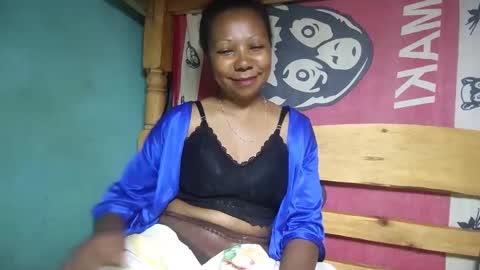 Snapshot of viviane0812 chatting on 23, 2, 2025 viviane0812 online show from 23, 2, 2025